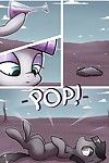 Maud Has Sex With A Rock